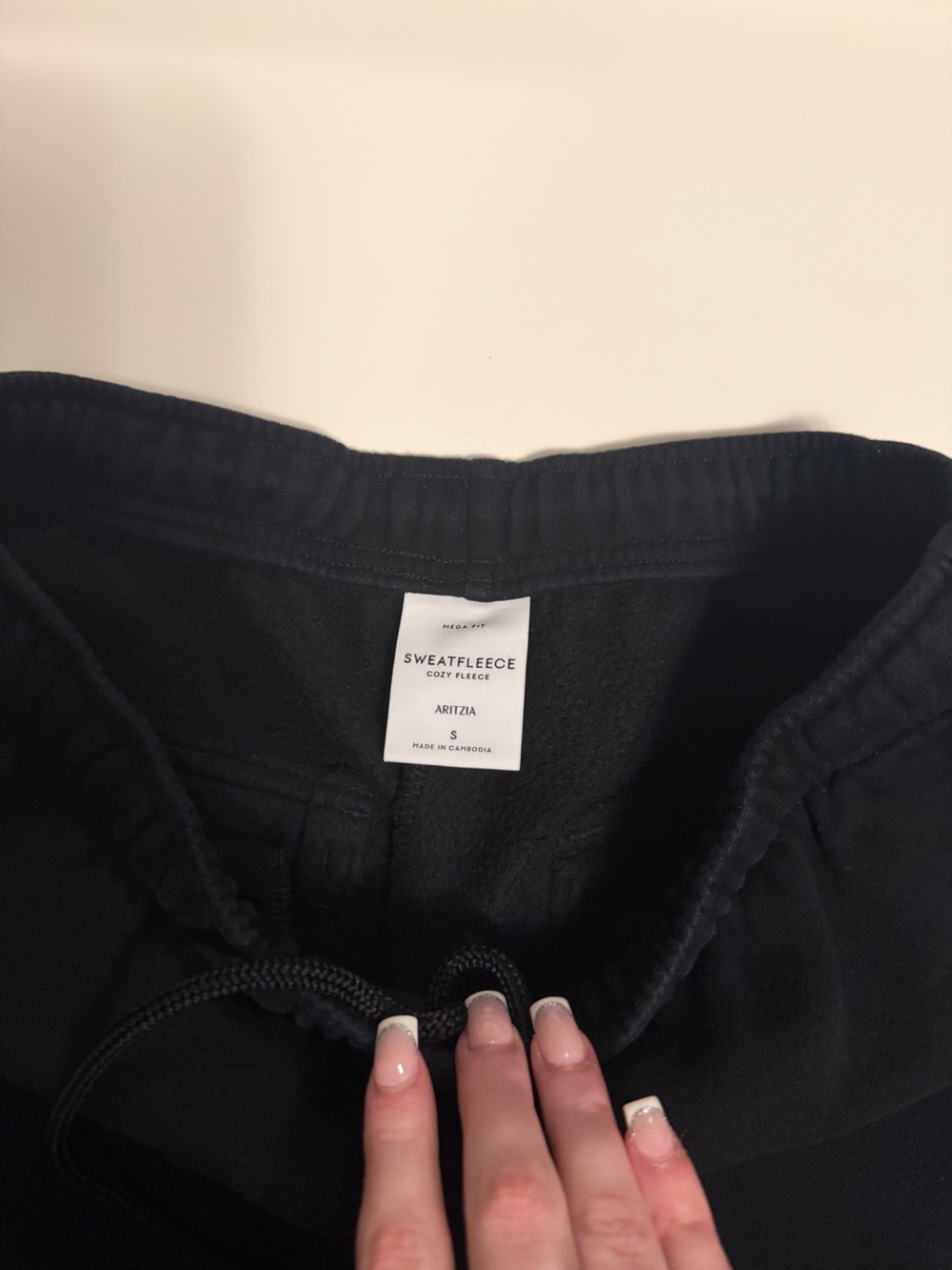 Aritzia Cozy Sweatfleece Mega Cargo Sweatpants